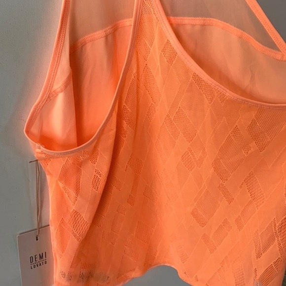 FABLETICS Lavinia Demi Lovato Mesh Racerback Top, Size M, NWT - Picture 7 of 10